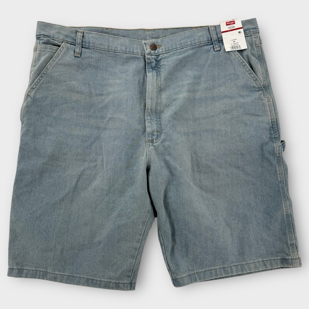 Wrangler Mens 42 Carpenter Shorts Light Wash Denim‎ 10 Inseam Flex Utility NWT